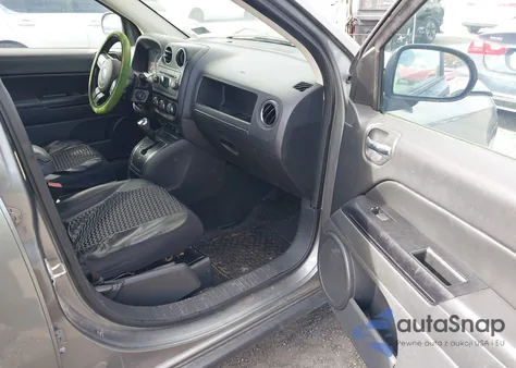 2012 Jeep Compass Latitude из США, поврежденный, VIN 1C4NJDEB7CD540169